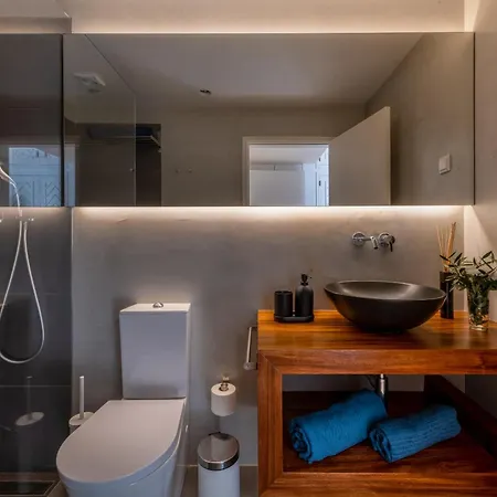 בית נופש Recently Renovated 4 Bdr With Ocean Views