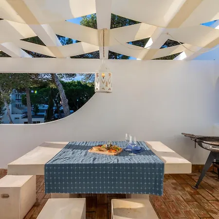 Holiday home Recently Renovated 4 Bdr With Ocean Views Alvor