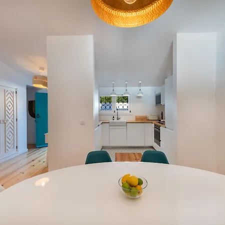 Holiday home Recently Renovated 4 Bdr With Ocean Views Alvor