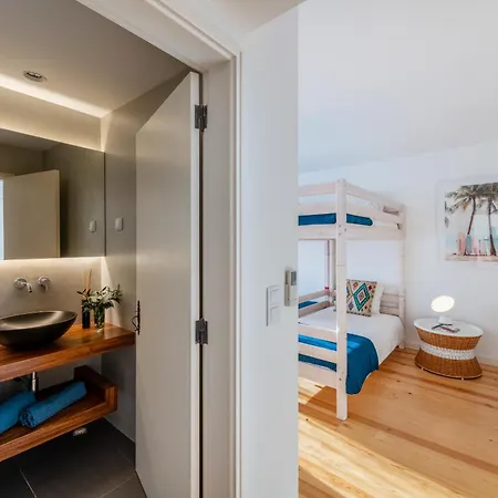 Recently Renovated 4 Bdr With Ocean Views Σπίτι διακοπών *